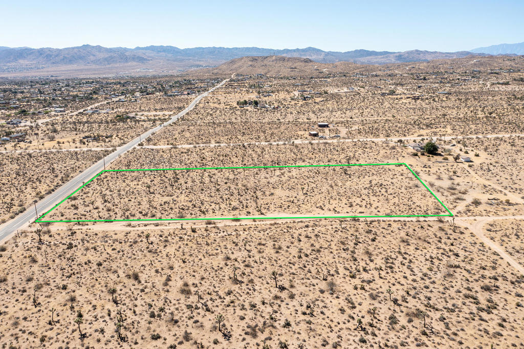 58470 Mesa Drive Property Photo 24