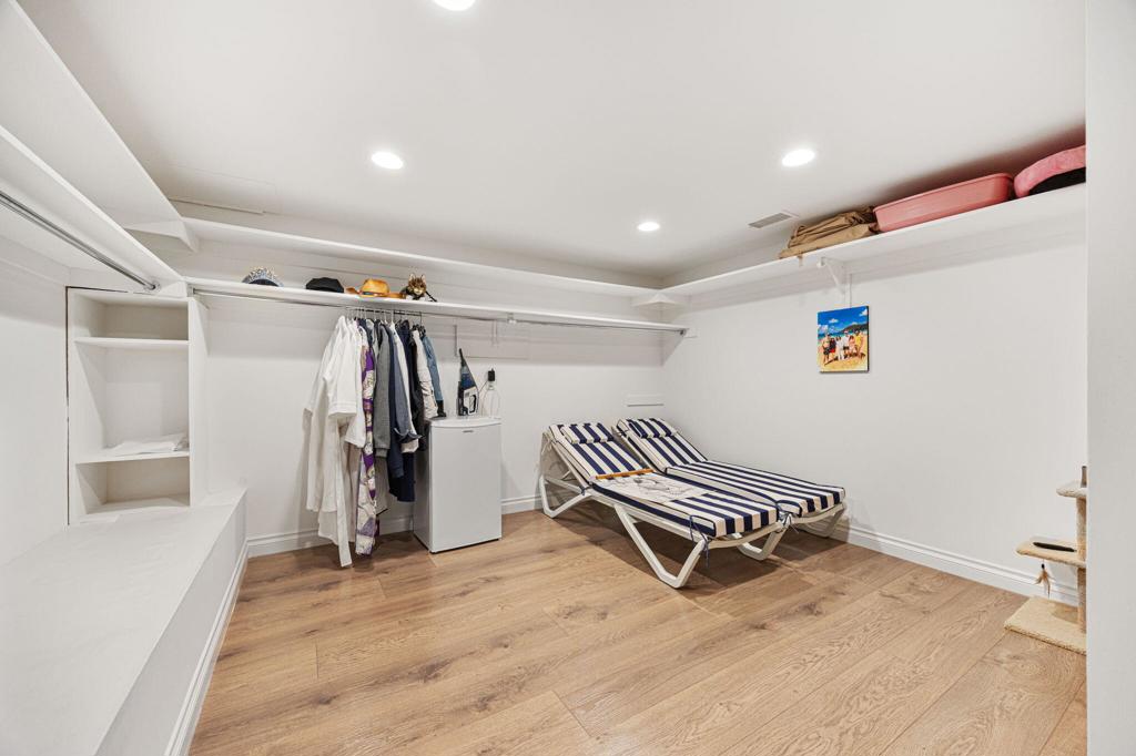 18 N Kavenish Drive Property Photo 43