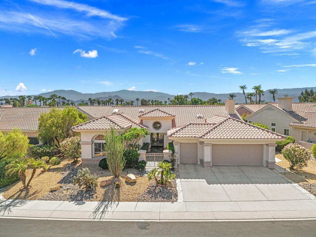 38381 Red Cedar Drive Property Photo 1