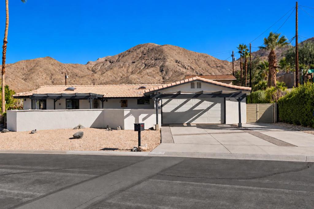 39080 Bel Air Drive Property Photo 2