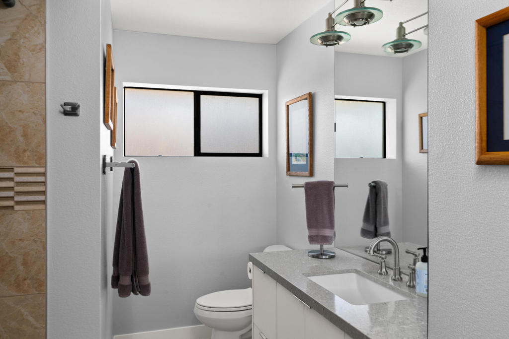 39080 Bel Air Drive Property Photo 19