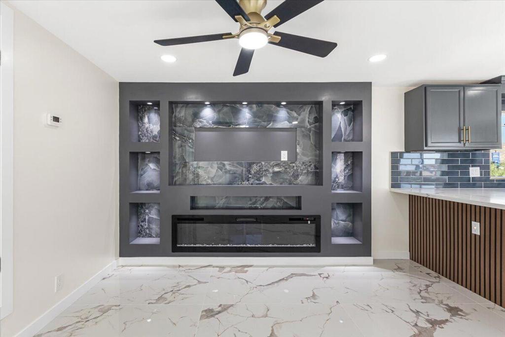 17069 N Indian Canyon Drive 45 Property Photo 8