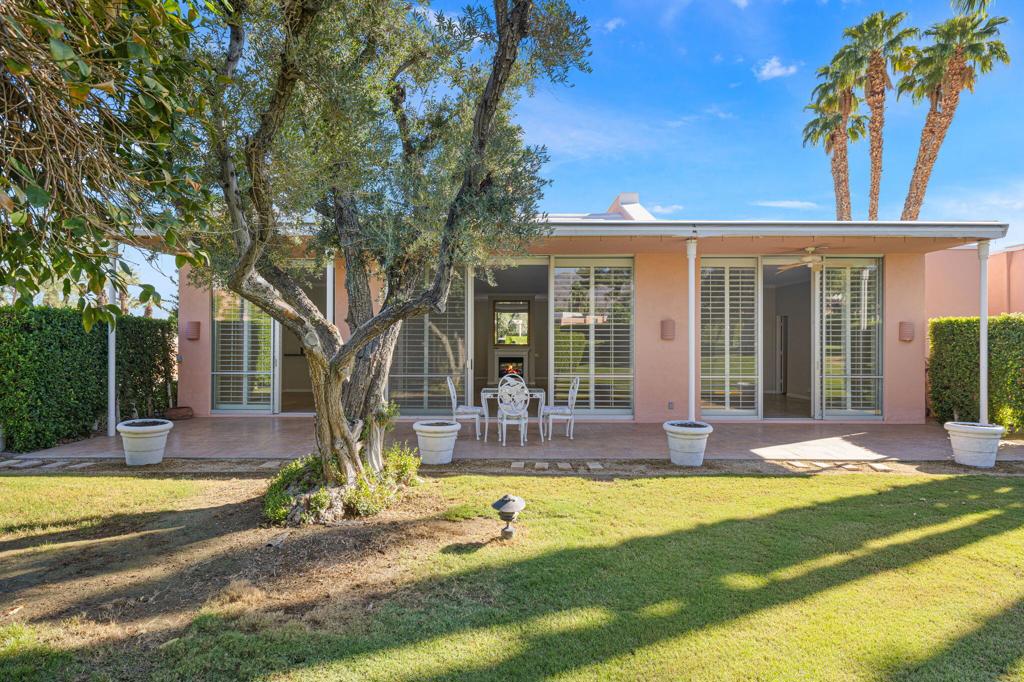 47053 Marrakesh Drive Property Photo 9