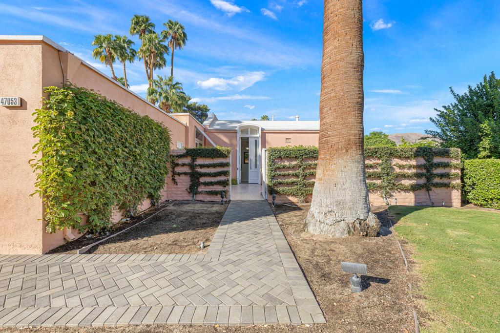 47053 Marrakesh Drive Property Photo 13
