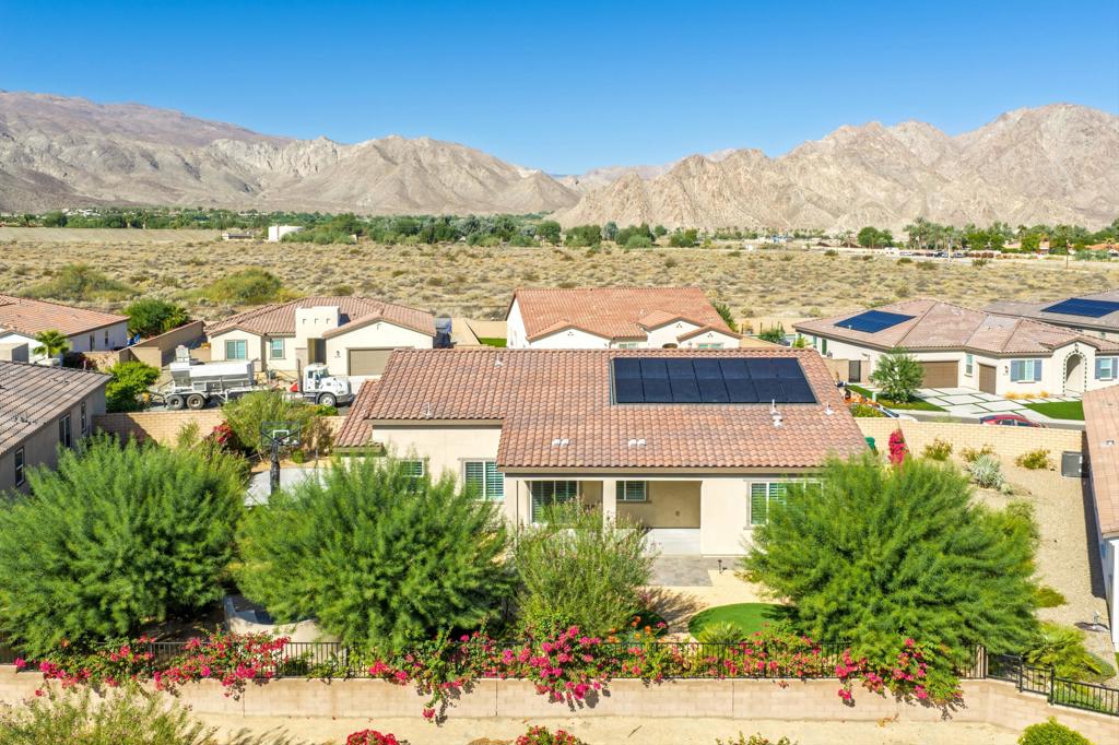 58280 Coral View Way Property Photo 4
