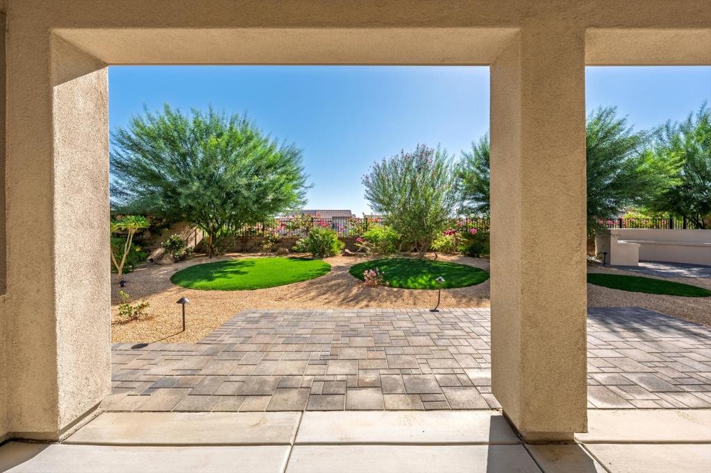58280 Coral View Way Property Photo 9
