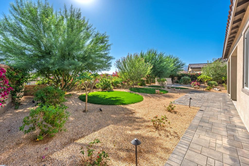58280 Coral View Way Property Photo 10
