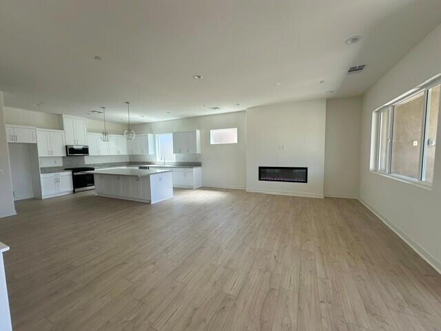 48183 Barrymore Street Property Photo 5