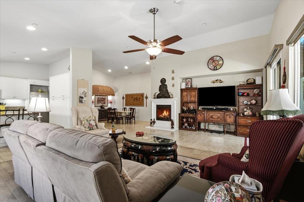 2579 Savanna Way Property Photo 9