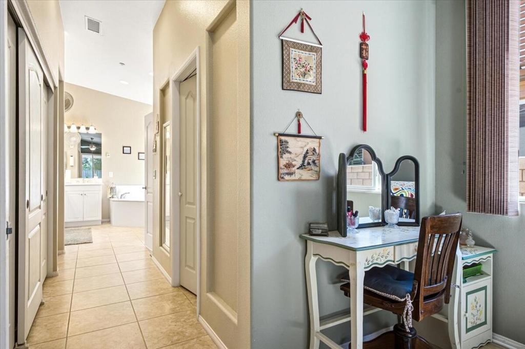 2579 Savanna Way Property Photo 18