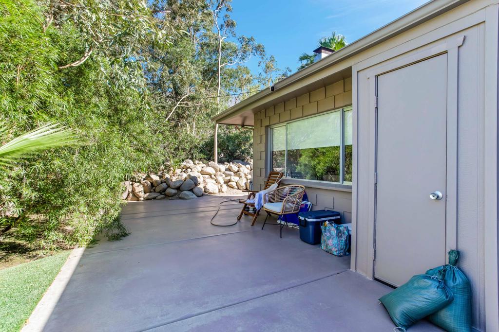 15971 Snow Creek Road Property Photo 3