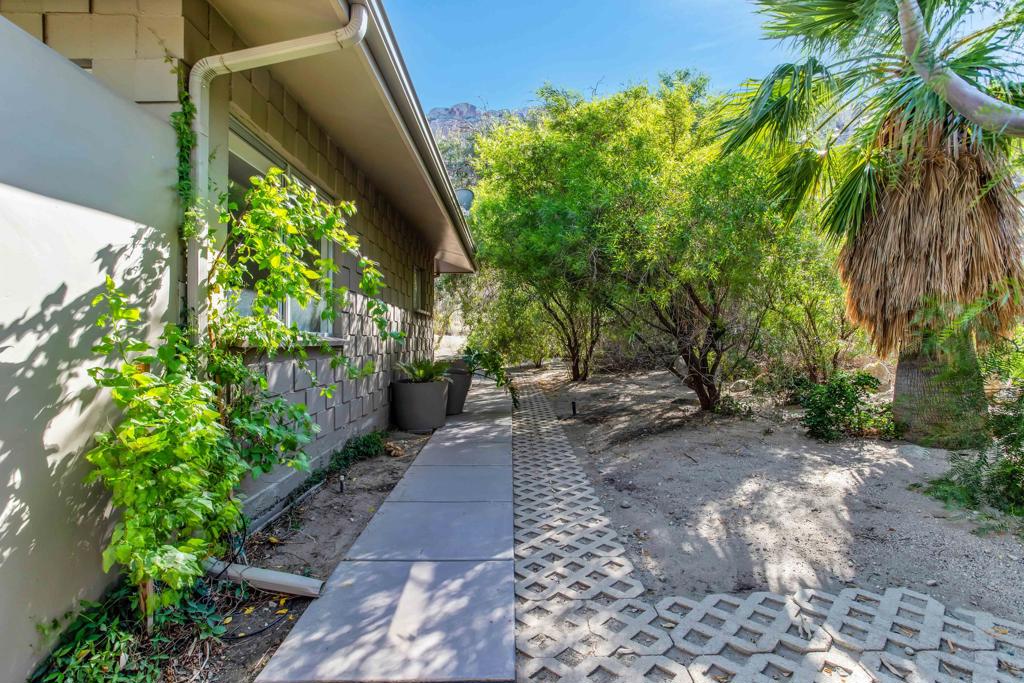 15971 Snow Creek Road Property Photo 23