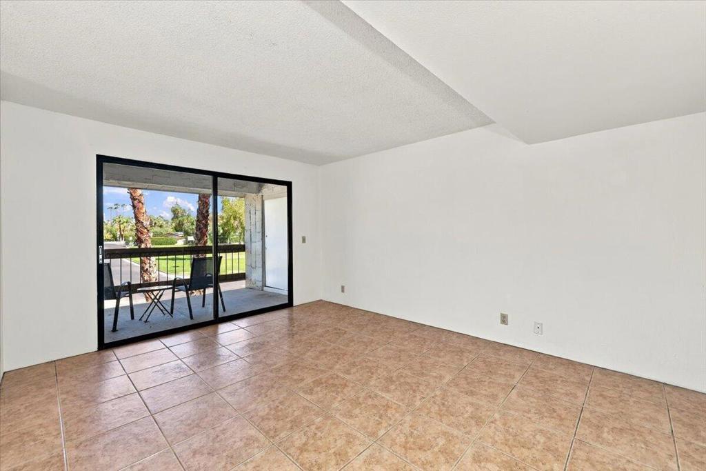 5115 E Waverly Drive D30 Property Photo 16