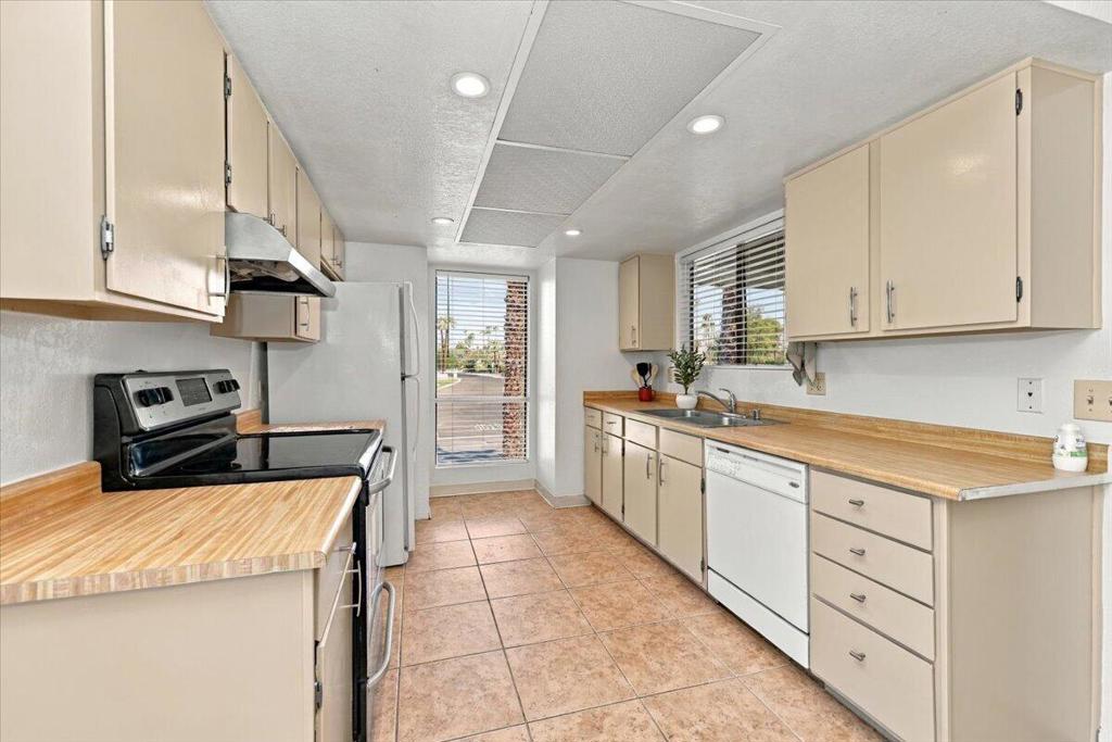 5115 E Waverly Drive D30 Property Photo 27