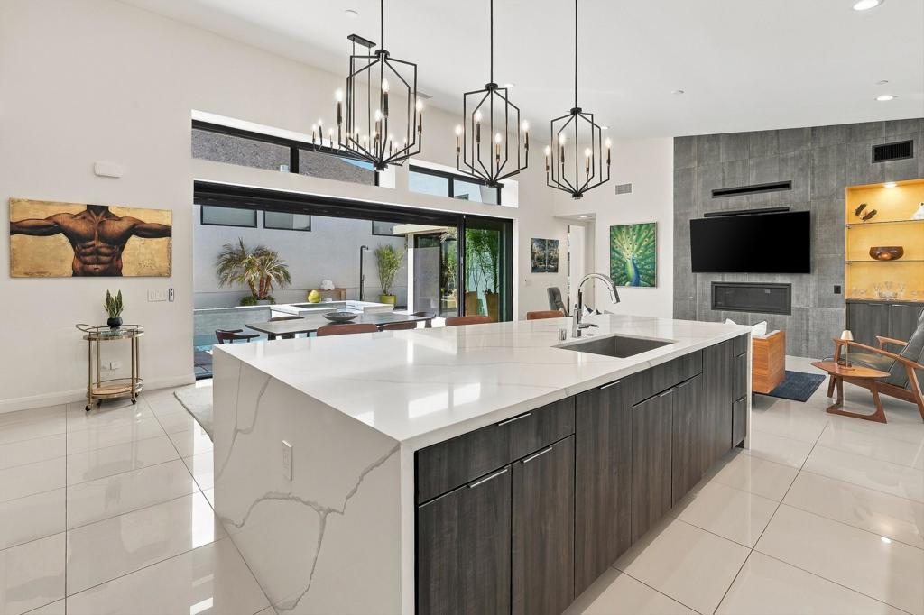 160 Obsidian Loop N Property Photo 16