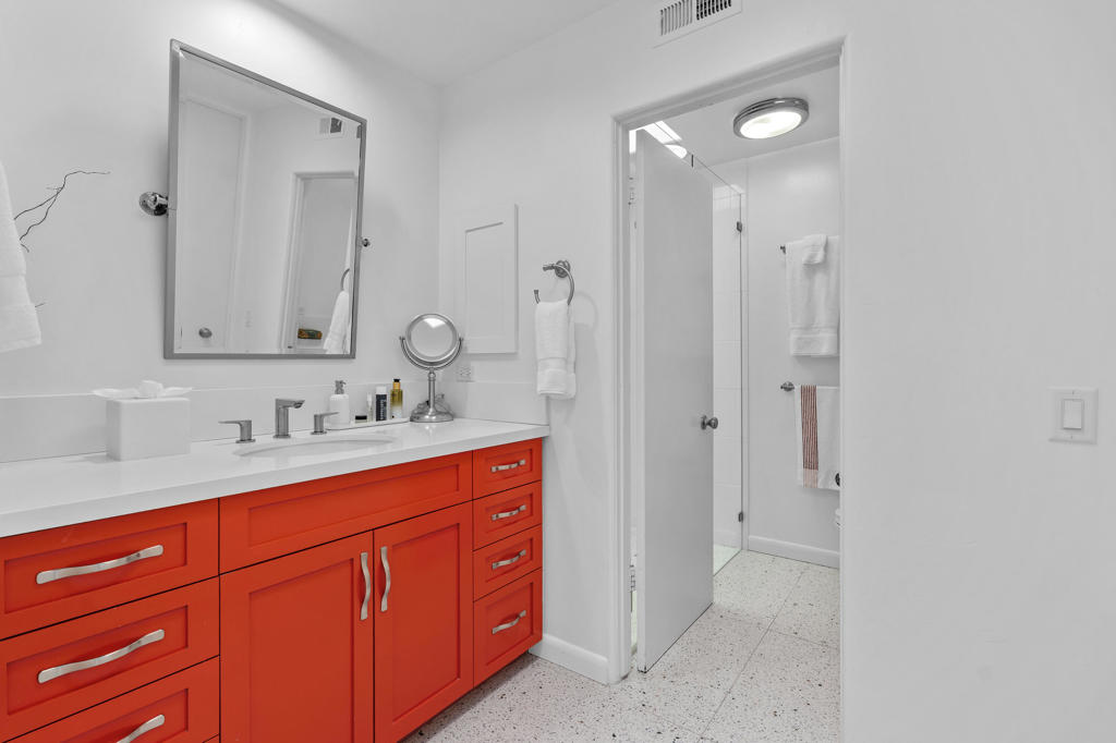 72267 Willow Street 1507 Property Photo 32