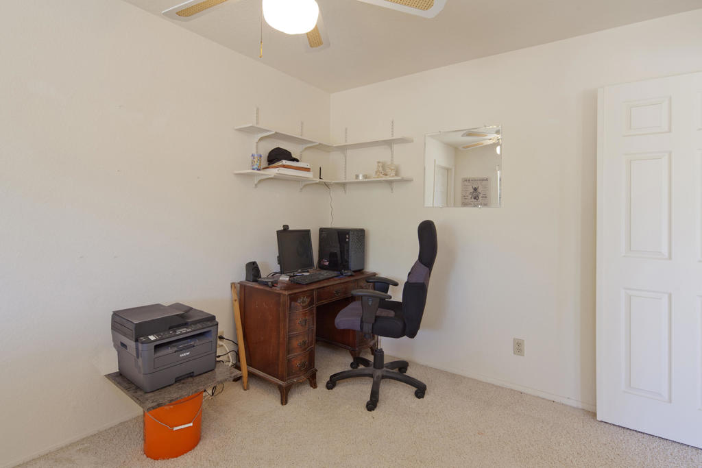 9711 Brookline Avenue Property Photo 16