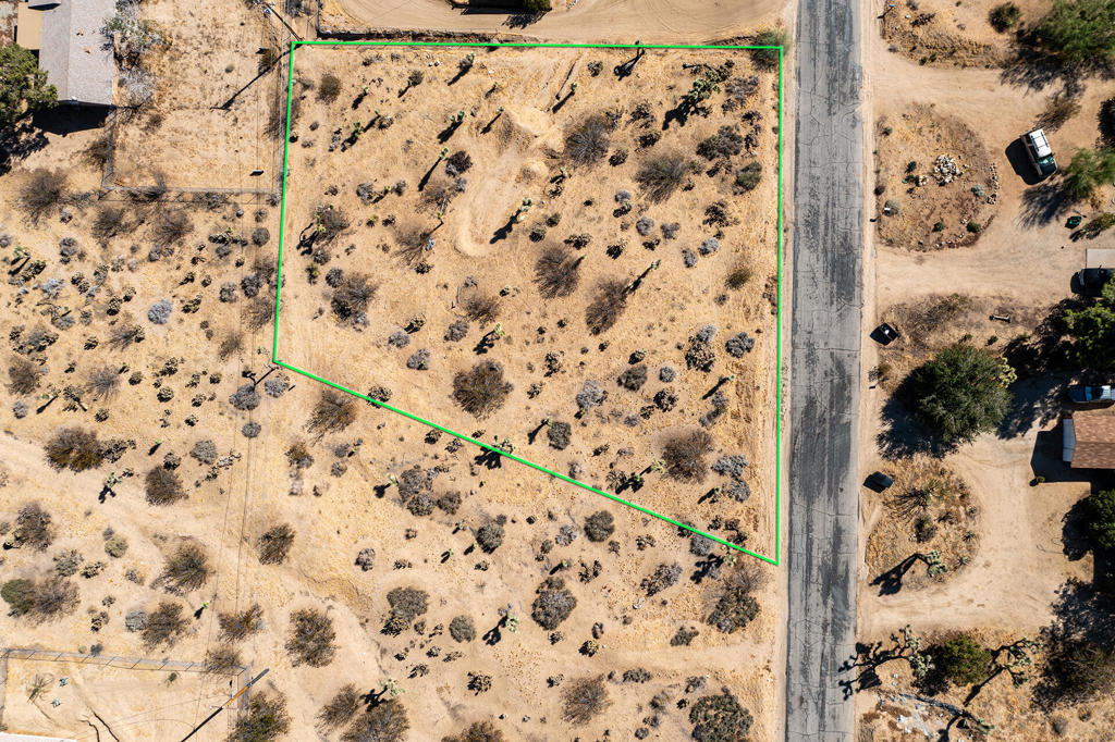 60586 La Mirada Trail Property Photo 15