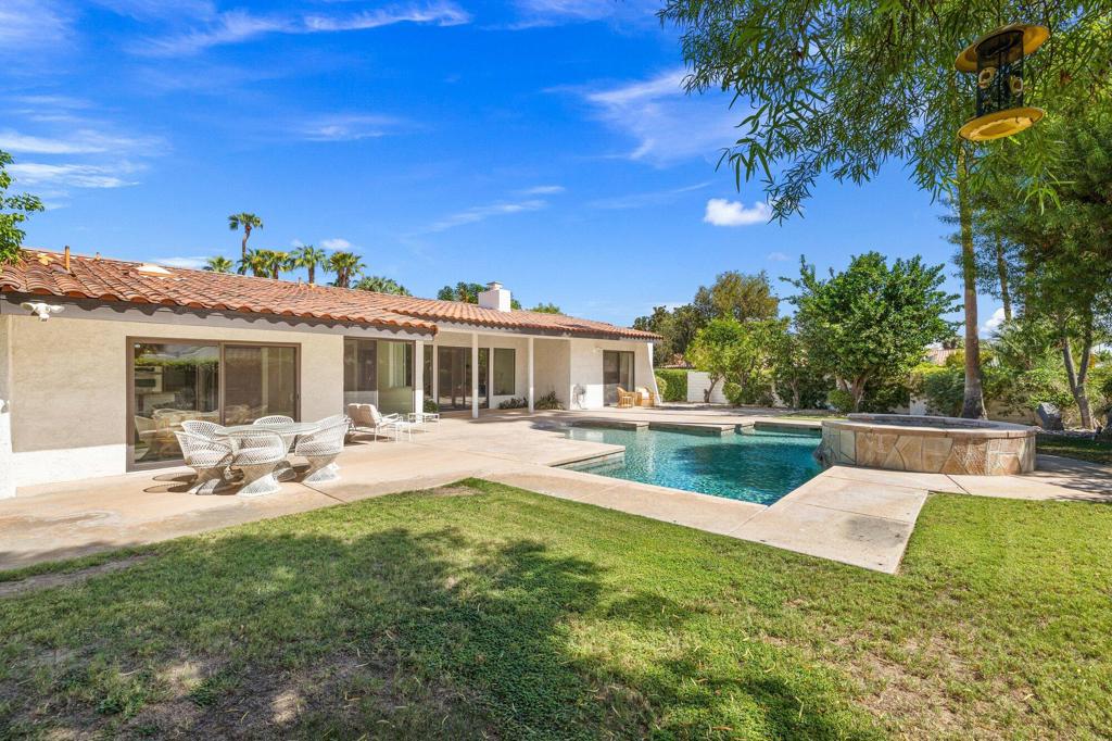 76101 Zuni Road Property Photo 15
