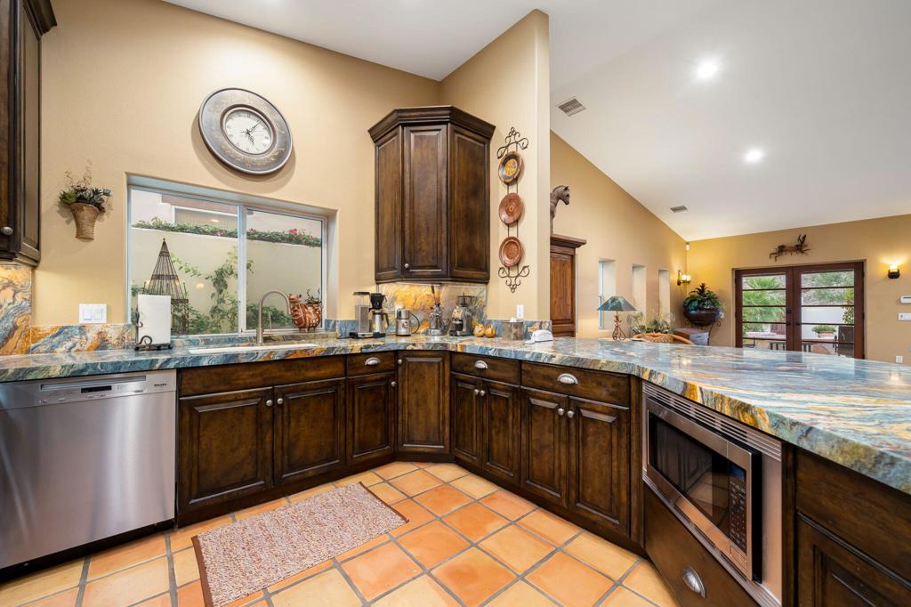 52320 Avenida Montezuma Property Photo 18