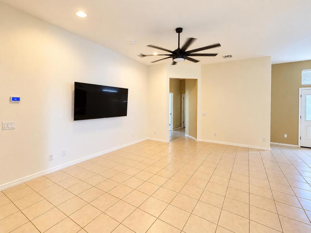 861 Aurora Way Property Photo 11