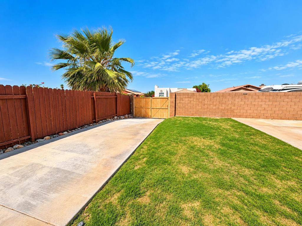 861 Aurora Way Property Photo 28