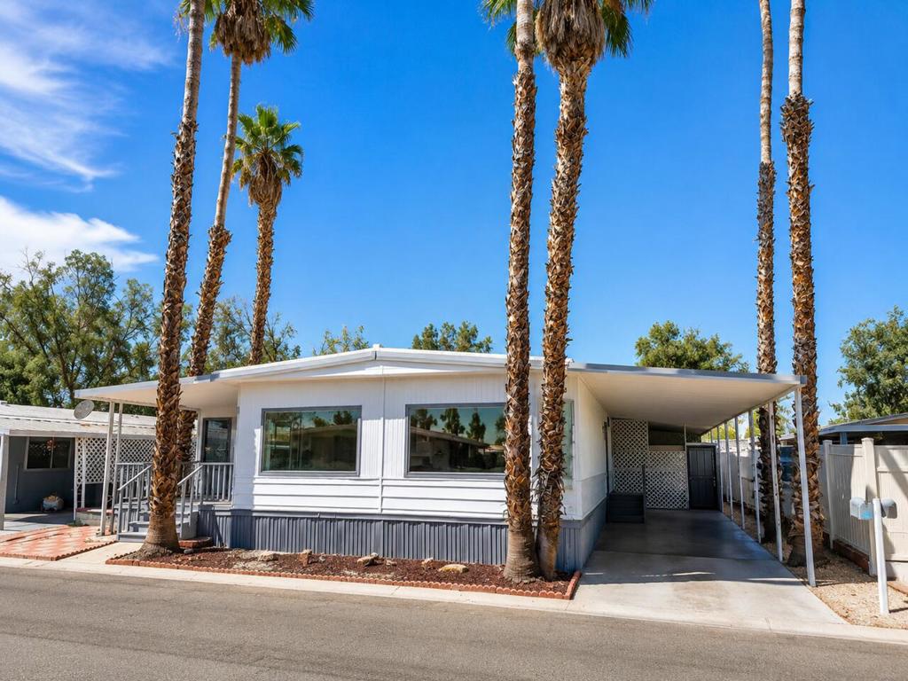 141 Calle Arriba Property Photo 3