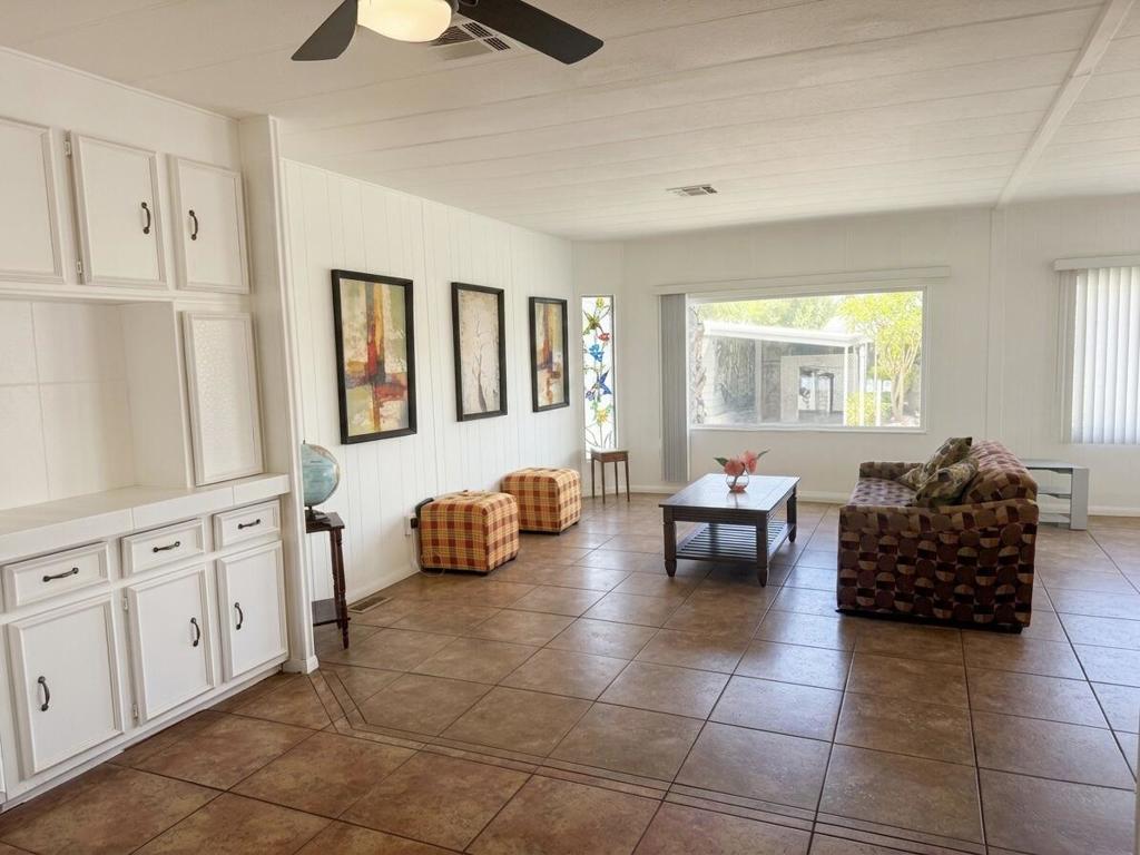 141 Calle Arriba Property Photo 6