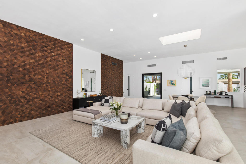 45635 Camino Del Rey Property Photo 3