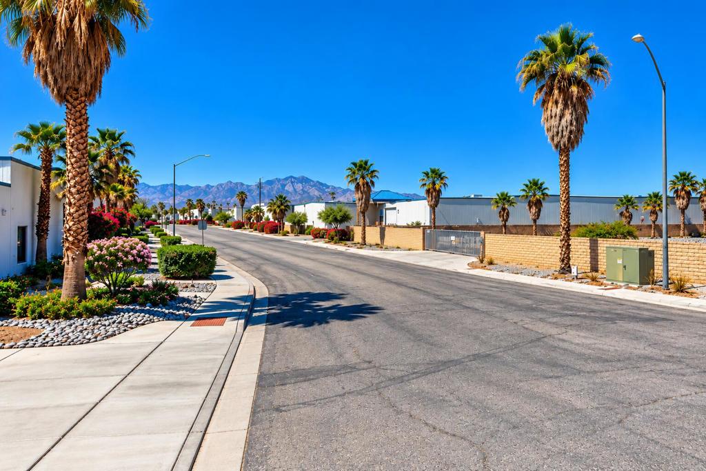 84404 Cabazon Center Drive Property Photo 6