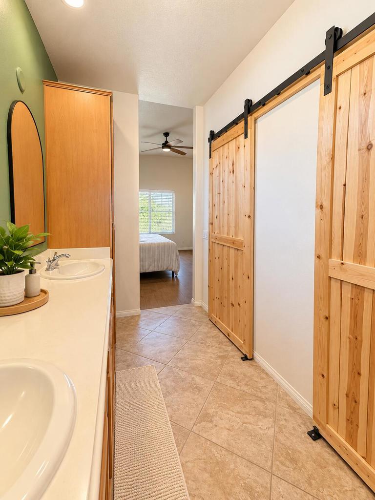 3950 Cove Circle Property Photo 20