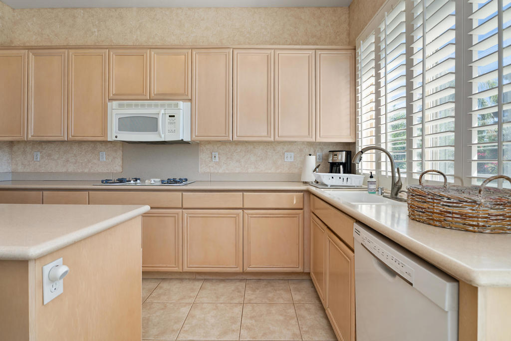 147 Kavenish Drive Property Photo 18