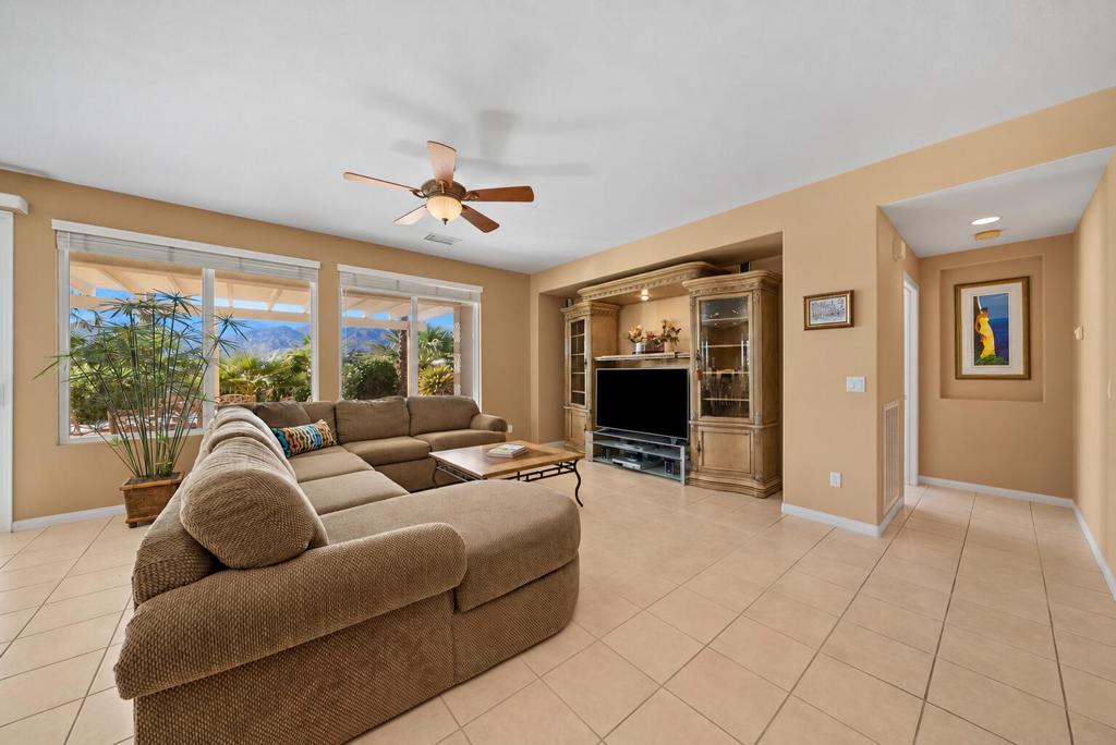 81761 Sun Cactus Lane Property Photo 5