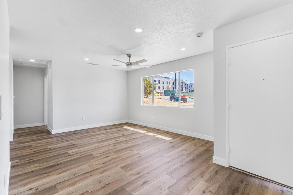 32665 Mesa Drive Property Photo 15