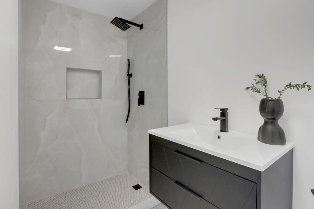722 Palms Boulevard Property Photo 56