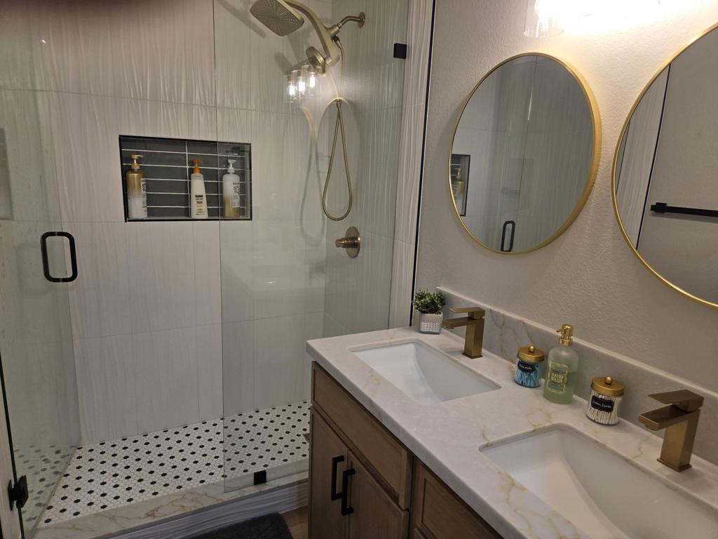 67593 Lagos Way Property Photo 14
