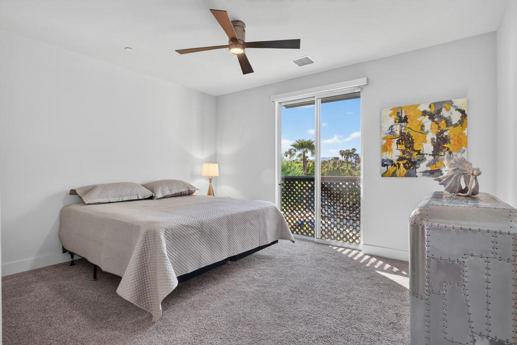 138 The Riv Property Photo 12