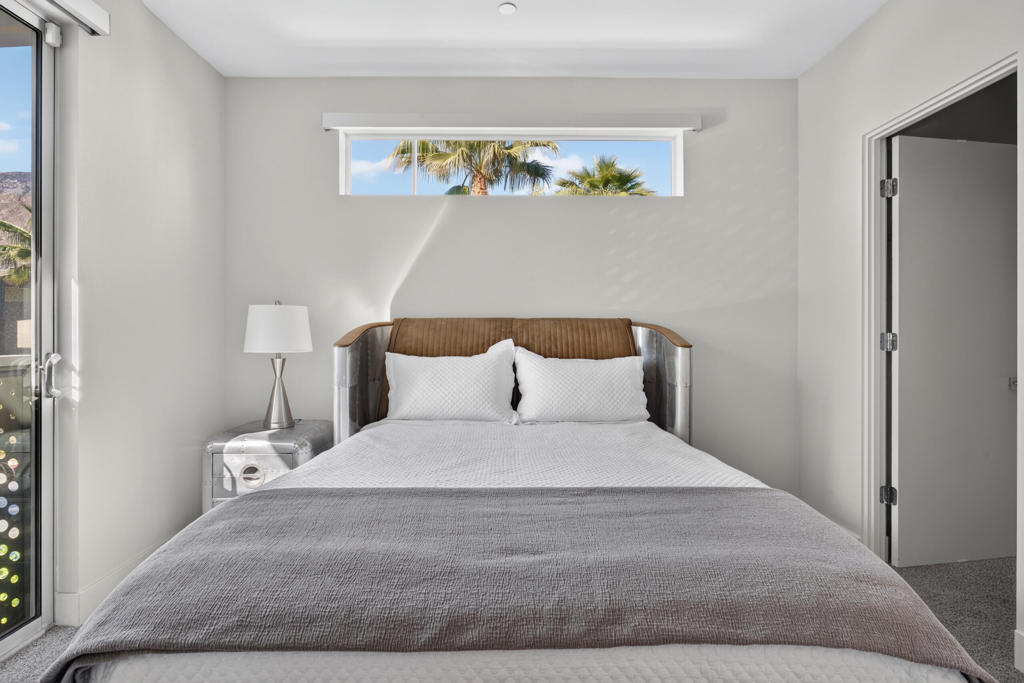 138 The Riv Property Photo 17