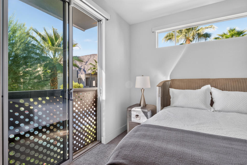 138 The Riv Property Photo 18