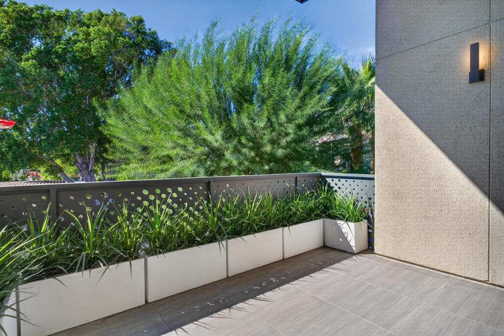 138 The Riv Property Photo 28