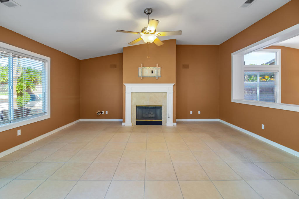 43555 Morning Star Court Property Photo 3