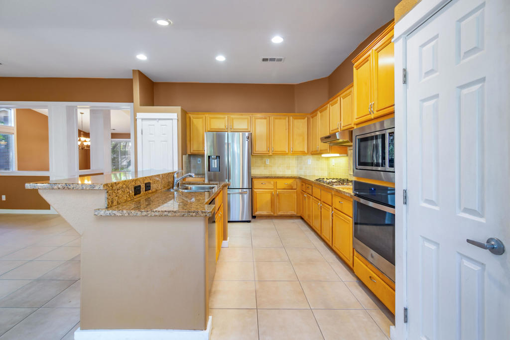 43555 Morning Star Court Property Photo 9