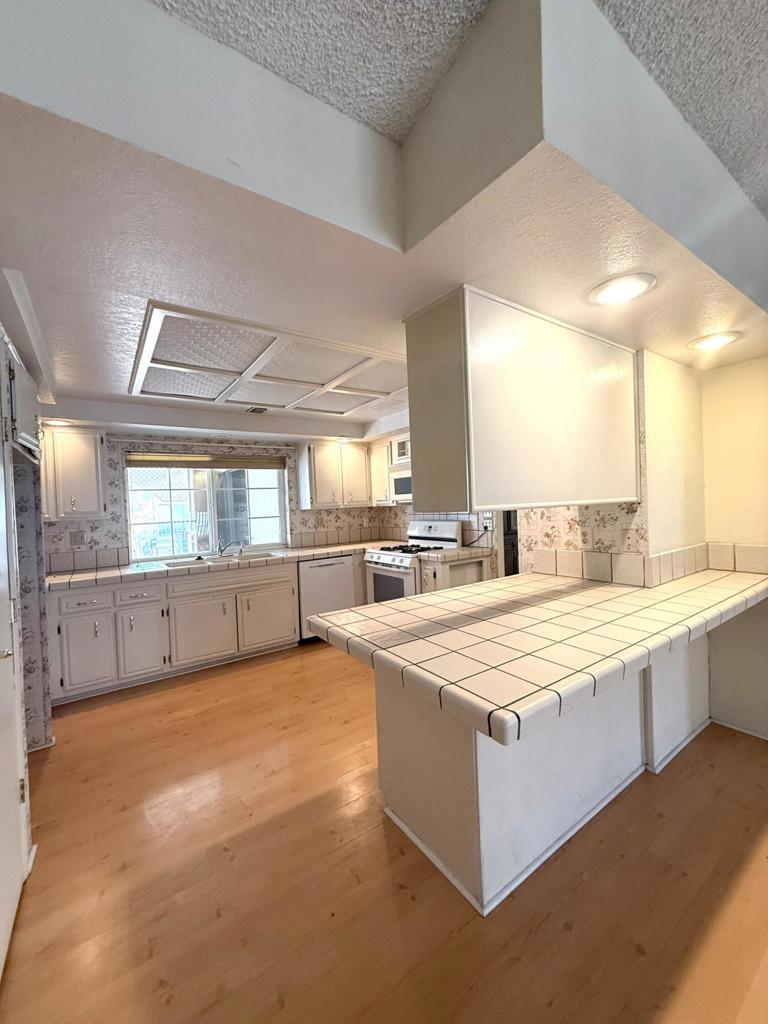 47857 Prado Way Property Photo 6