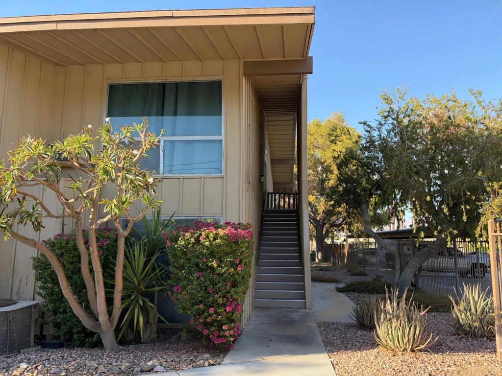 77845 California Drive D9 Property Photo 4