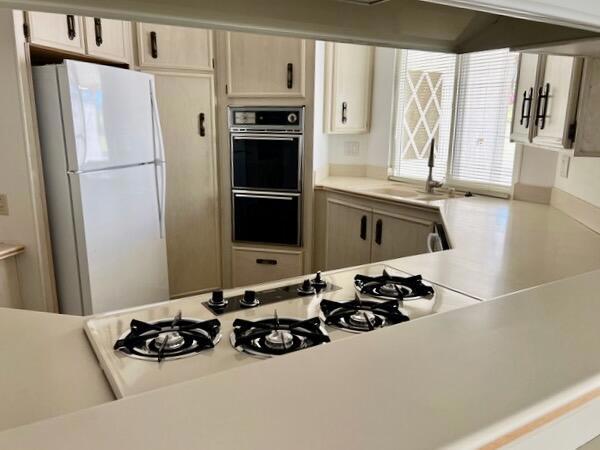 42274 Bodie Road Property Photo 16