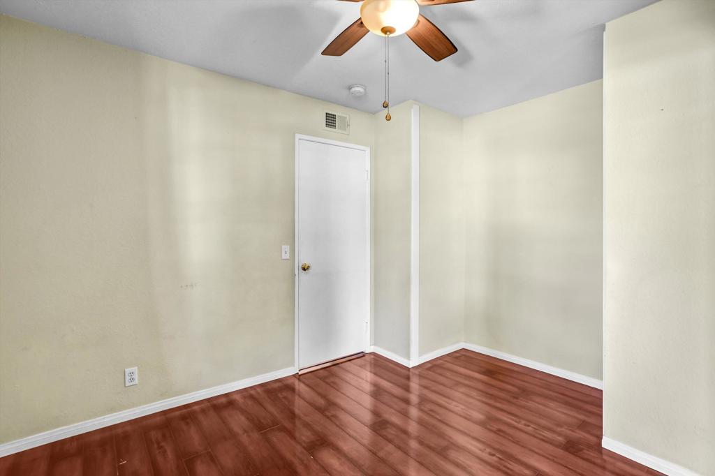 12582 Fern Avenue Property Photo 13