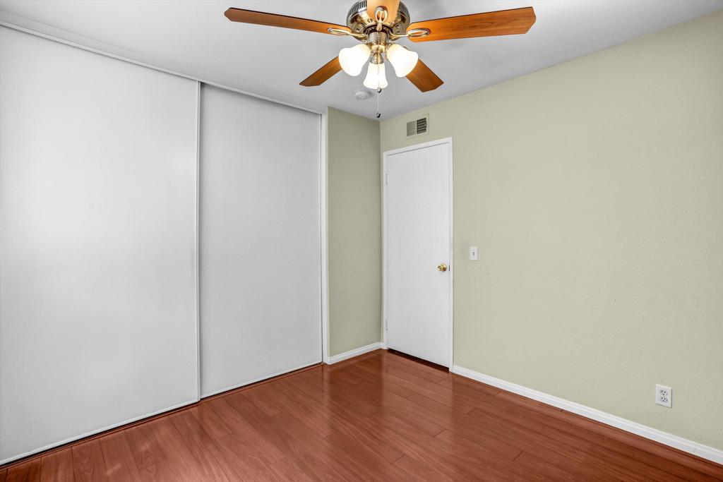 12582 Fern Avenue Property Photo 14