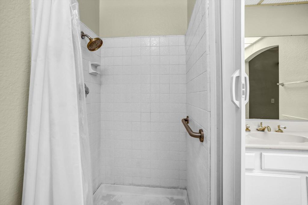 12582 Fern Avenue Property Photo 20