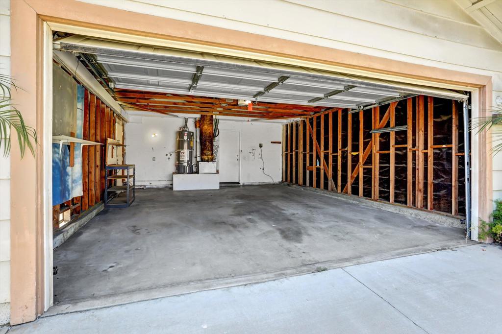 12582 Fern Avenue Property Photo 23
