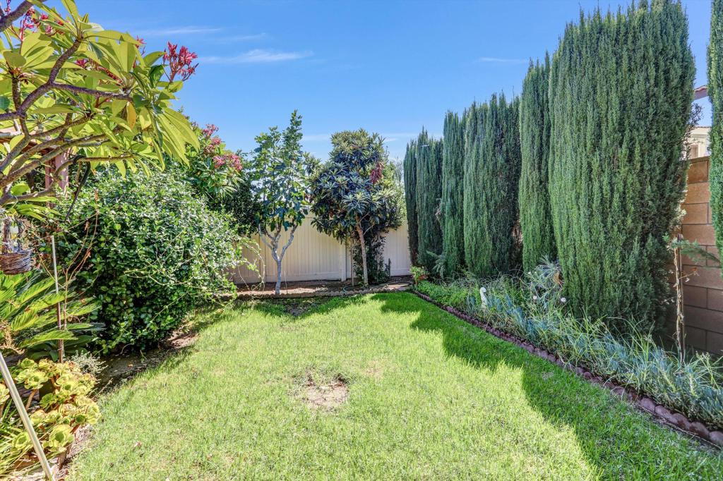 12582 Fern Avenue Property Photo 24
